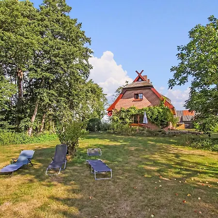 Penzlin Ot Krukow Holiday home